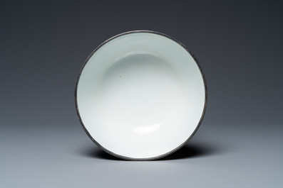 Bol et assiette en porcelaine de Chine 'Bleu de Hue' pour le Vietnam, marques de Ngoạn ngọc et Nội ph&uacute;, 19&egrave;me