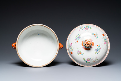 A round Chinese famille rose tureen and cover, Qianlong