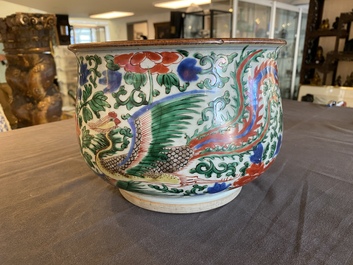 A Chinese wucai 'phoenixes' censer, Transitional period