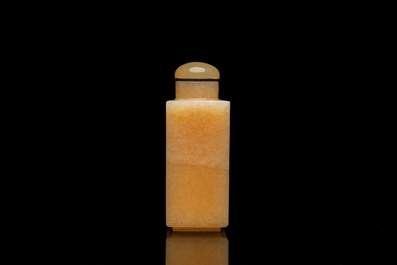 A square Chinese jellow jade snuff bottle, Qing