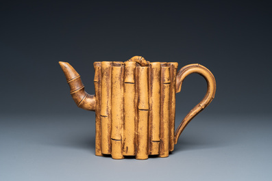 A Chinese Yixing stoneware 'bamboo' teapot and cover, Yang 