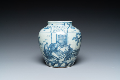 Vase en porcelaine de Chine en bleu et blanc &agrave; d&eacute;cor de joueurs de go, Chine du Sud, 17&egrave;me