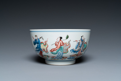 A Chinese famille verte 'immortals' bowl, Chenghua mark, 19/20th C.