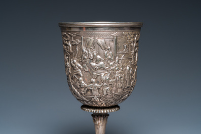 A Chinese silver monogrammed goblet and an octagonal tripod dish, 19/20th C.