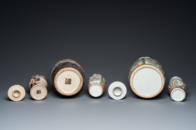 Eight Chinese Canton famille rose vases, two Nanking vases and two famille rose bowls, 19/20th C.