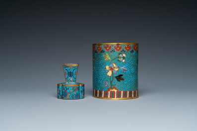 A Chinese cloisonn&eacute; brush pot, a small vase and a patinated copper dish, 19/20th C.