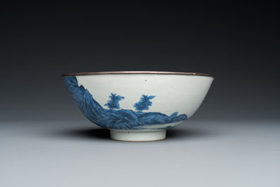 A Chinese blue and white 'Bleu de Hue' bowl for the Vietnamese market, Thường t&acirc;m lạc sự 賞心樂事 mark, 19th C.