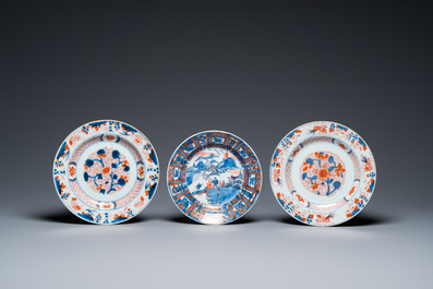 Onze assiettes en porcelaine de Chine famille rose et de style Imari, Kangxi/Qianlong