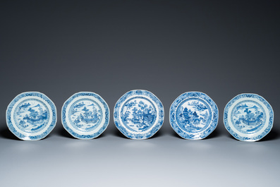 25 Chinese blue and white plates, Qianlong
