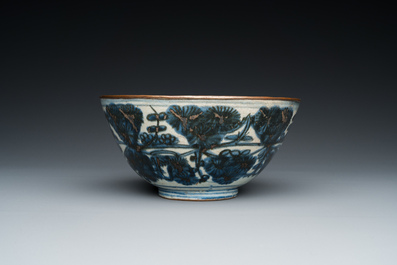 A Chinese blue and white Swatow bowl, Wan Fu You Tong 万福攸同 mark, Ming