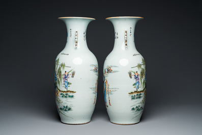 A pair of Chinese famille rose vases with two-sided design, 19/20th C.