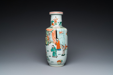 A fine Chinese famille verte rouleau vase, 19th C.