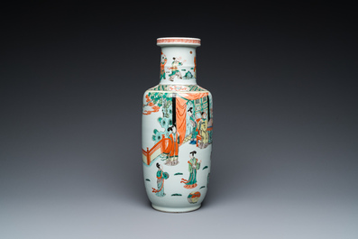 Vase de forme rouleau en porcelaine de Chine famille verte, 19&egrave;me