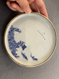 A Chinese blue and white 'Bleu de Hue' dish for the Vietnamese market, Shu Dai Liu Xiang 書帶留香 mark, 19th C.