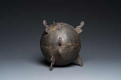 A rare Chinese bronze ritual 'Dui' food vessel and cover, Warring States period