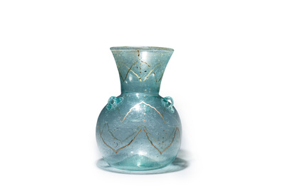 Een beschilderde glazen moskee lamp, wellicht Syri&euml;, 19e eeuw