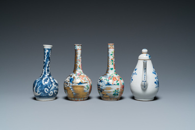 Vier Chinese famille rose vazen, een vleermuisvormige kom en een blauw-witte dekselkan, 19e eeuw