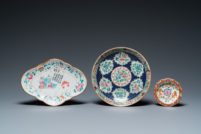 Four Chinese famille rose dishes and two bowls, 19/20th C.