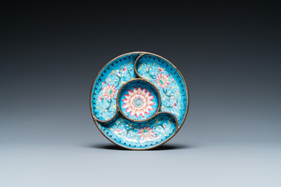 A Chinese Canton enamel 'lotus' spice dish and a bowl, Qianlong/Jiaqing