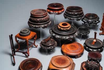 A collection of fine Chinese wooden stands, 18/20th C.