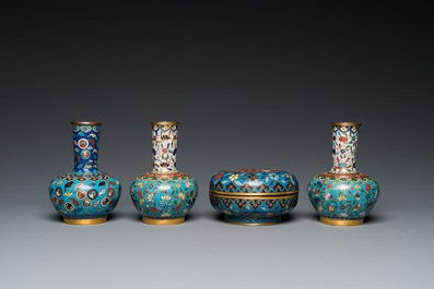 Three Chinese cloisonn&eacute; vases and a covered box, 19/20th C.