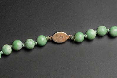 Collection de bijoux en or mont&eacute; de jade, Chine, 20&egrave;me