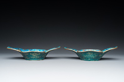 A pair of Chinese Canton enamel bowls and a square dish, Qianlong/Jiaqing