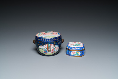 Two Chinese Canton enamel boxes and covers and a plaque, 19/20th C.