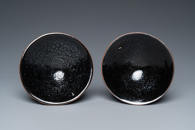 A pair of Chinese Cizhou-type 'oil spot' bowls, Yuan