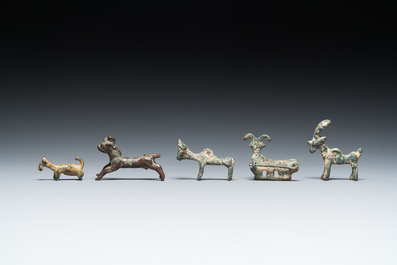 Cinq animaux en bronze, Chine, culture Ordos, Zhou de l'Est