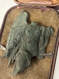 Fragment d'applique hell&eacute;nistique ou romain en bronze figurant Nike, Italie, probablement 2&egrave;me/3&egrave;me avant J.C.