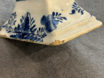 A blue and white Dutch Delft tulip vase with fine floral design, 18th C.