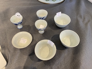 Four Chinese blue and white 'Hatcher cargo' bowls and three stem cups, Transitional period