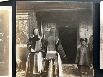 40 square photos made during the first Belgian expedition in Tibet, ca. 1908