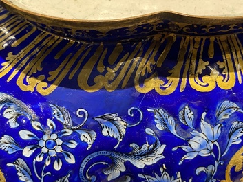 A Chinese blue-ground Canton enamel basin and a covered bowl on stand, Qianlong/Jiaqing