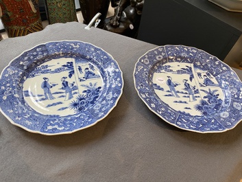 A pair of Chinese blue and white 'Xi Xiang Ji' dishes, Qianlong