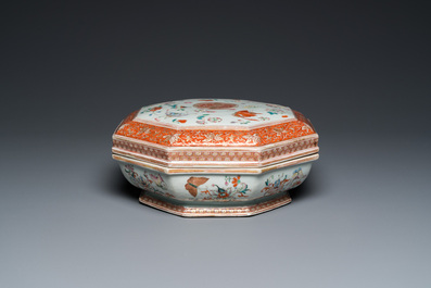 A Chinese famille rose, iron-red and gilt octagonal box and cover with butterflies, Yongzheng