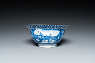 Bol en porcelaine de Chine en bleu et blanc &agrave; d&eacute;cor narratif, marque et &eacute;poque de Kangxi