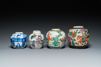 Sept pots en porcelaine de Chine en bleu et blanc, famille rose et famille verte, 19/20&egrave;me
