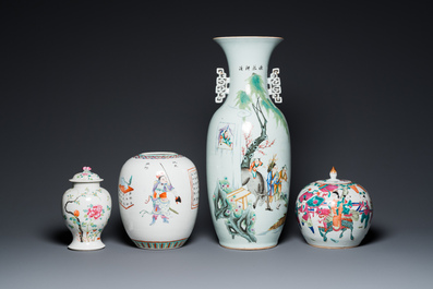 Quatre vases en porcelaine de Chine famille rose, 19/20&egrave;me