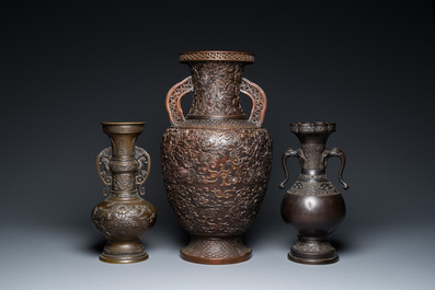 Six Japanese bronze vases and censers, Edo/Meiji, 18/19th C.