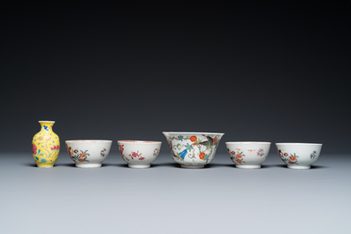 Een diverse collectie Chinees blauw-wit en famille rose porselein, Yongzheng en later