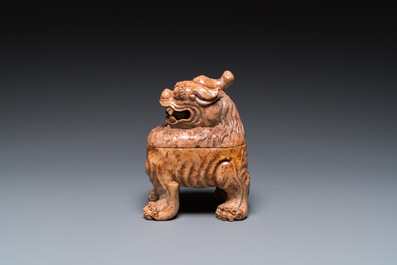 Bo&icirc;te &agrave; encens en pierre &agrave; savon sculpt&eacute;e en forme de luduan, Chine, Qianlong/Jiaqing