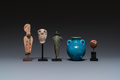 Vijf diverse Egyptische stukken, Nieuwe Rijk tot Late Tijd