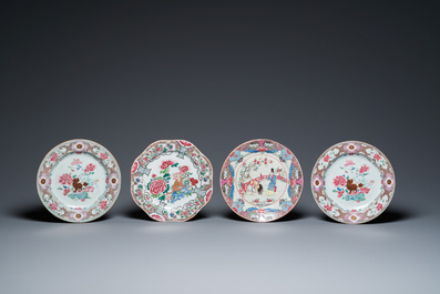 Dix assiettes en porcelaine de Chine famille rose, verte et en bleu et blanc, Kangxi et post&eacute;rieur