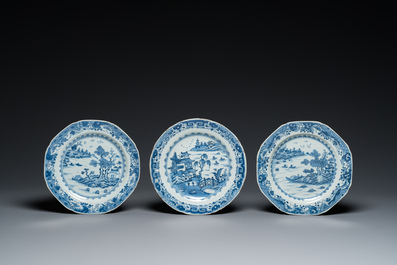 Neuf plats en porcelaine de Chine en bleu et blanc, Qianlong