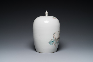 Pot couvert en porcelaine de Chine qianjiang cai, sign&eacute; Ma Qingyun 馬慶雲, dat&eacute; 1896