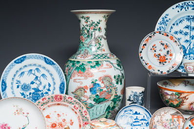 A varied collection of Chinese porcelain, Kangxi and later