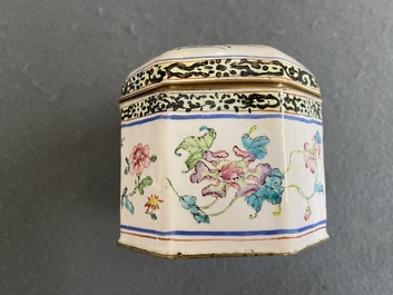 A Chinese Canton enamel box and cover with floral design, Yongzheng/Qianlong