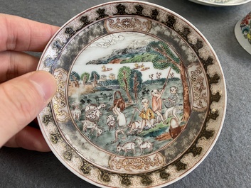 Sept tasses et sept soucoupes en porcelaine de Chine famille rose, Yongzheng/Qianlong